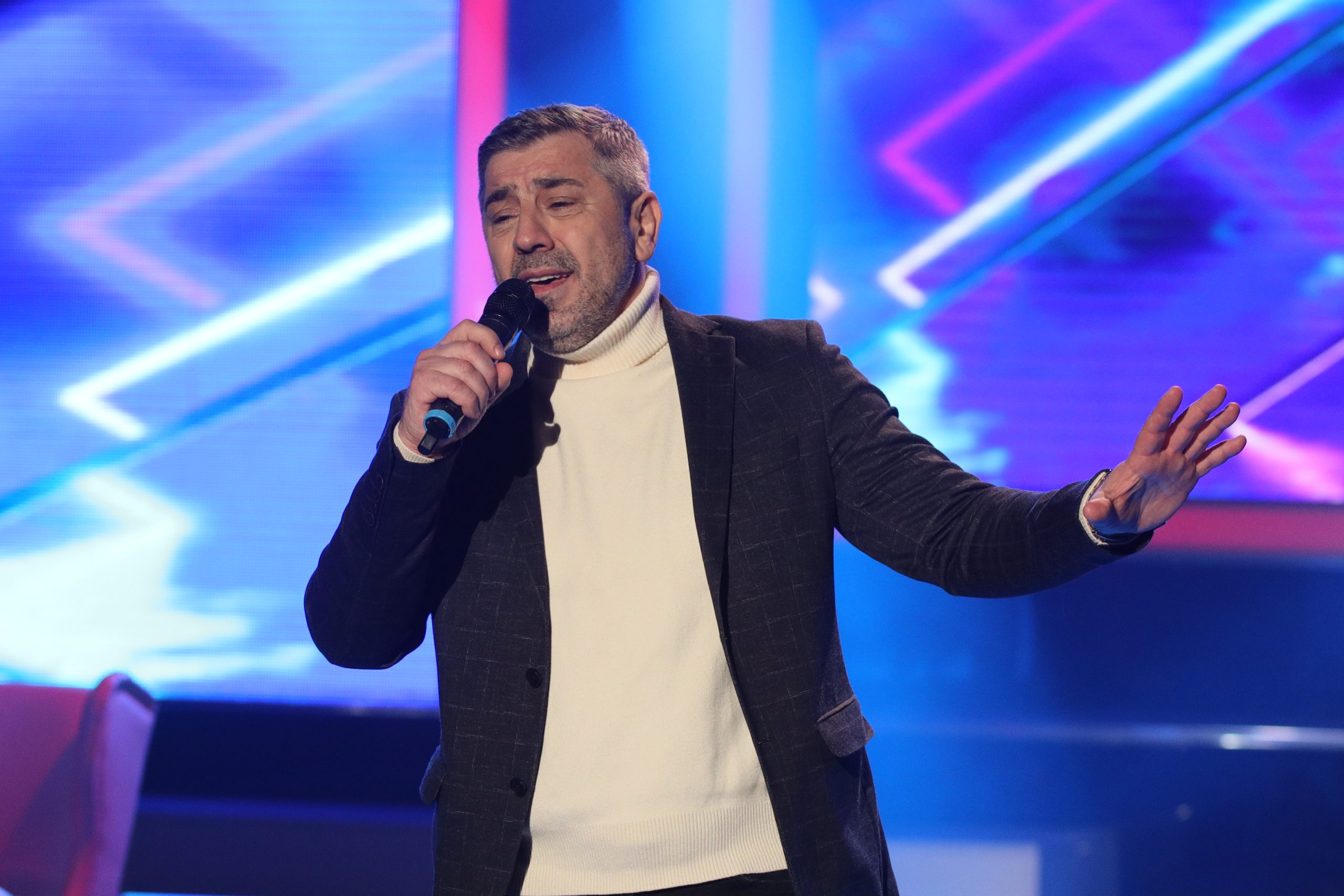 jovan perišić u suzama