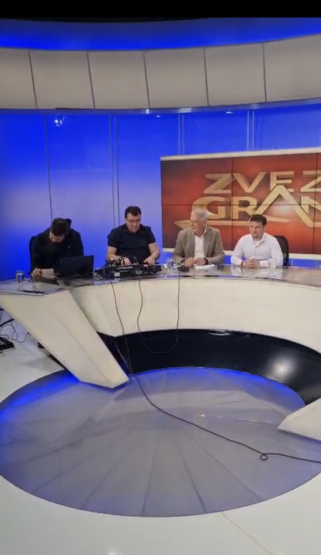 Ko su ljudi pored sina Saše Popovića na audiciji Zvezda Granda? Sarajevo dobilo specijalan žiri 6 Screenshot 20250416 120656 WhatsApp