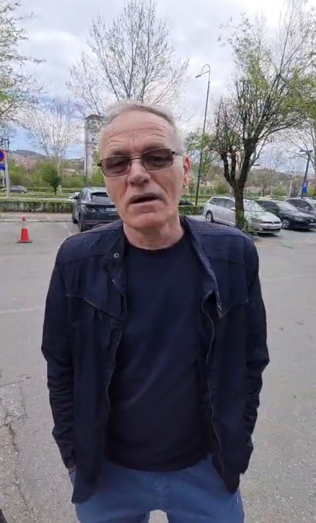 Babo ga naterao da se prijavi za Zvezde Granda, plakanje od smeha na audiciji u Sarajevu (VIDEO) 6 Screenshot 20250416 121730 Gallery