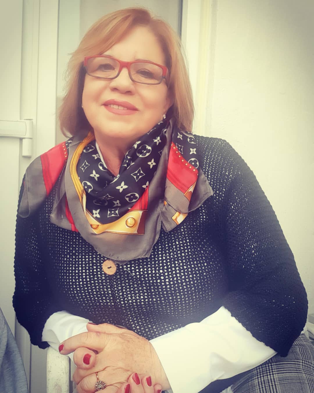 "Neki ne mogu da podnesu što sa svojih 73 godine nastupam, čak me i proklinju": Šemsa Suljaković ponovo meta užasnih napada 5 semsa suljakovic foto facebook 3