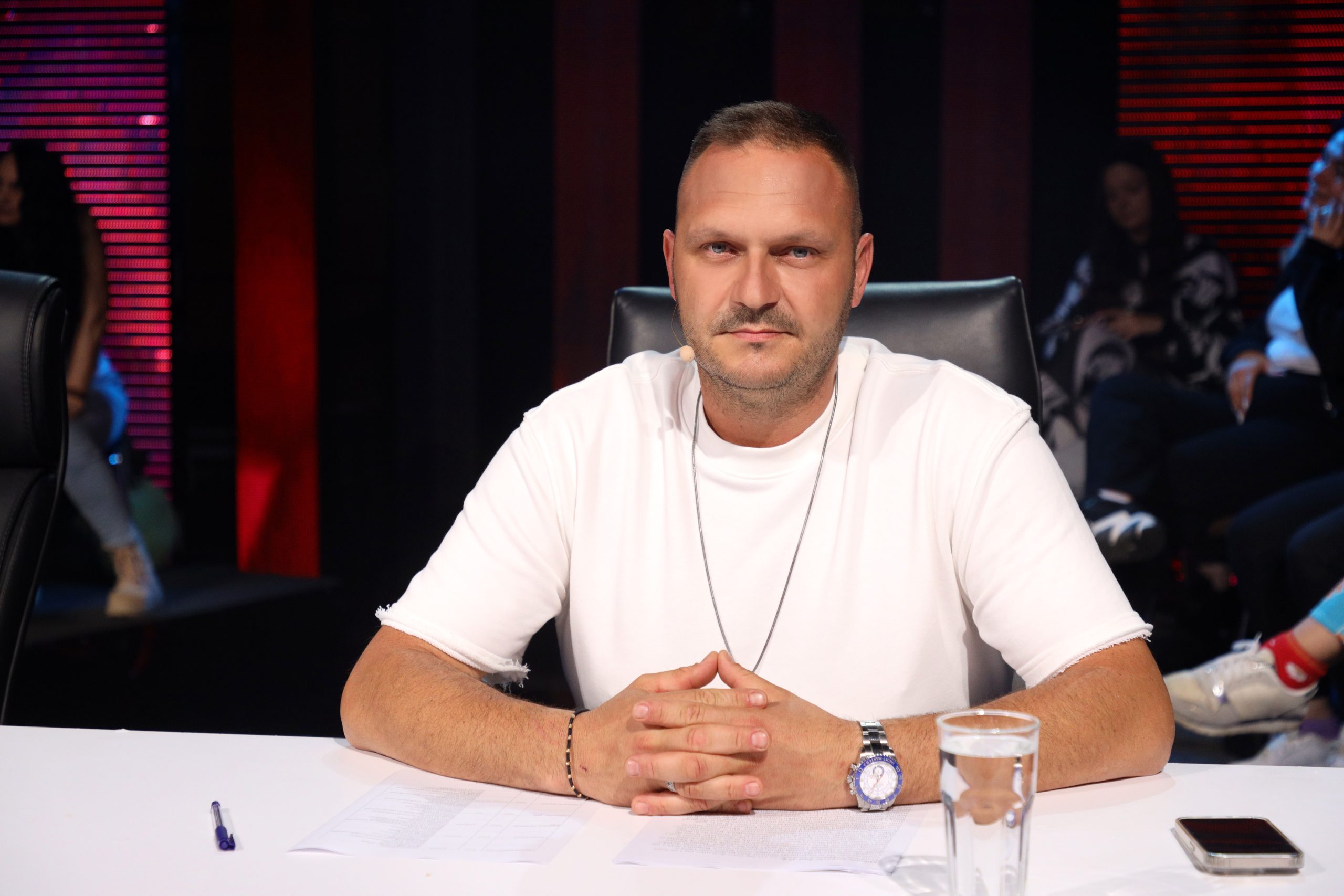 Sprema se veliko slavlje u domu Dejana Petrovića: "Pripreme su u toku" 7 DEJAN PETROVIC NNK SNIMANJE 08052025 FOTO MUNJA 1 ok
