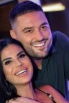 Ljuba Perućica izveo ženu i bebu iz porodilišta, pevač nikad emotivniji: "Ti si ćerko tatin sin" 3 Screenshot 2025 05 16 142534