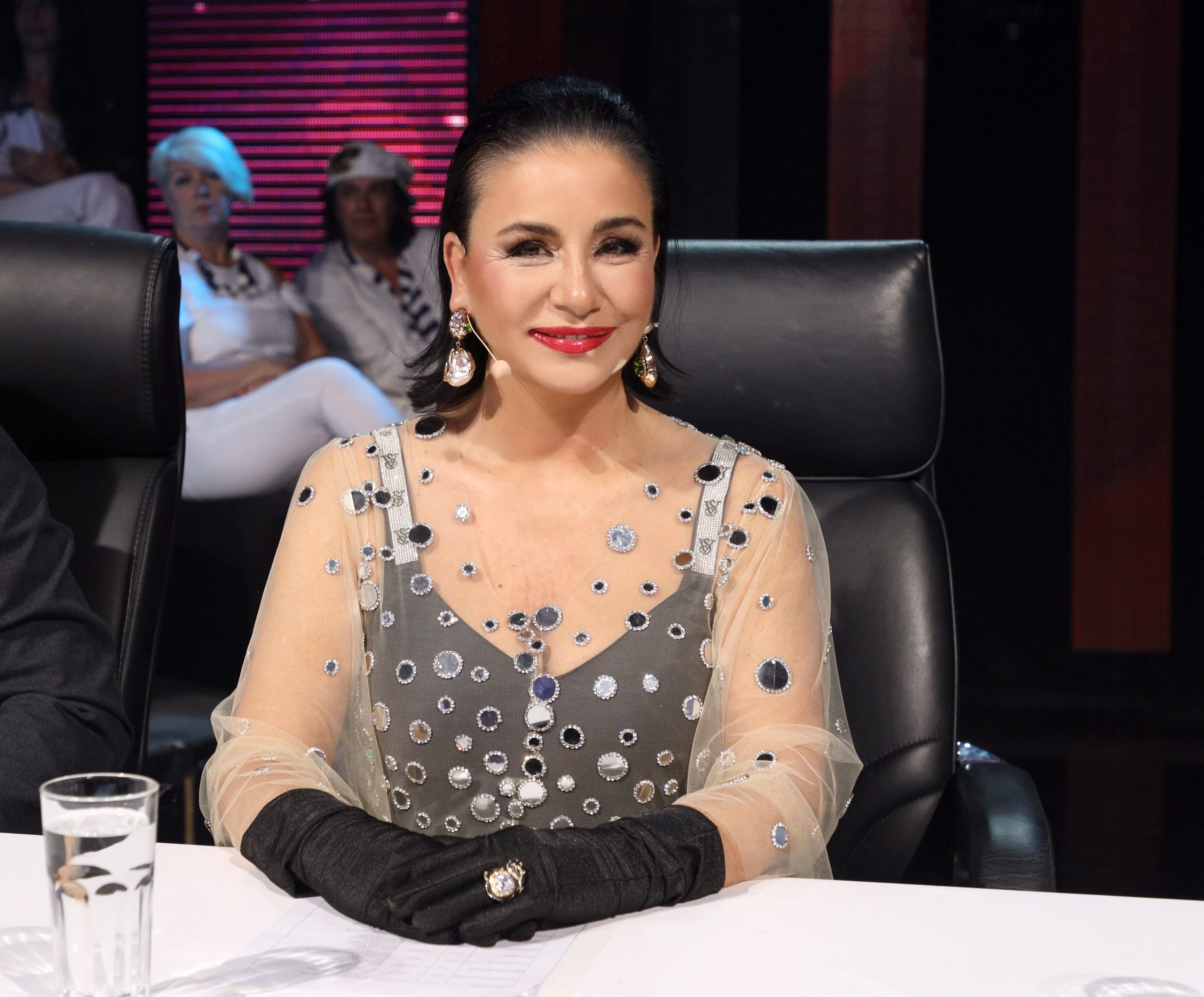 Alka Vuica podelila bolno iskustvo o gubitku majke: "Petnaest dana niko nije došao ženi koja umire" 7 ALKA VUICA NNK FINALE SNIMANJE 25062025 FOTO MUNJA 6 ok