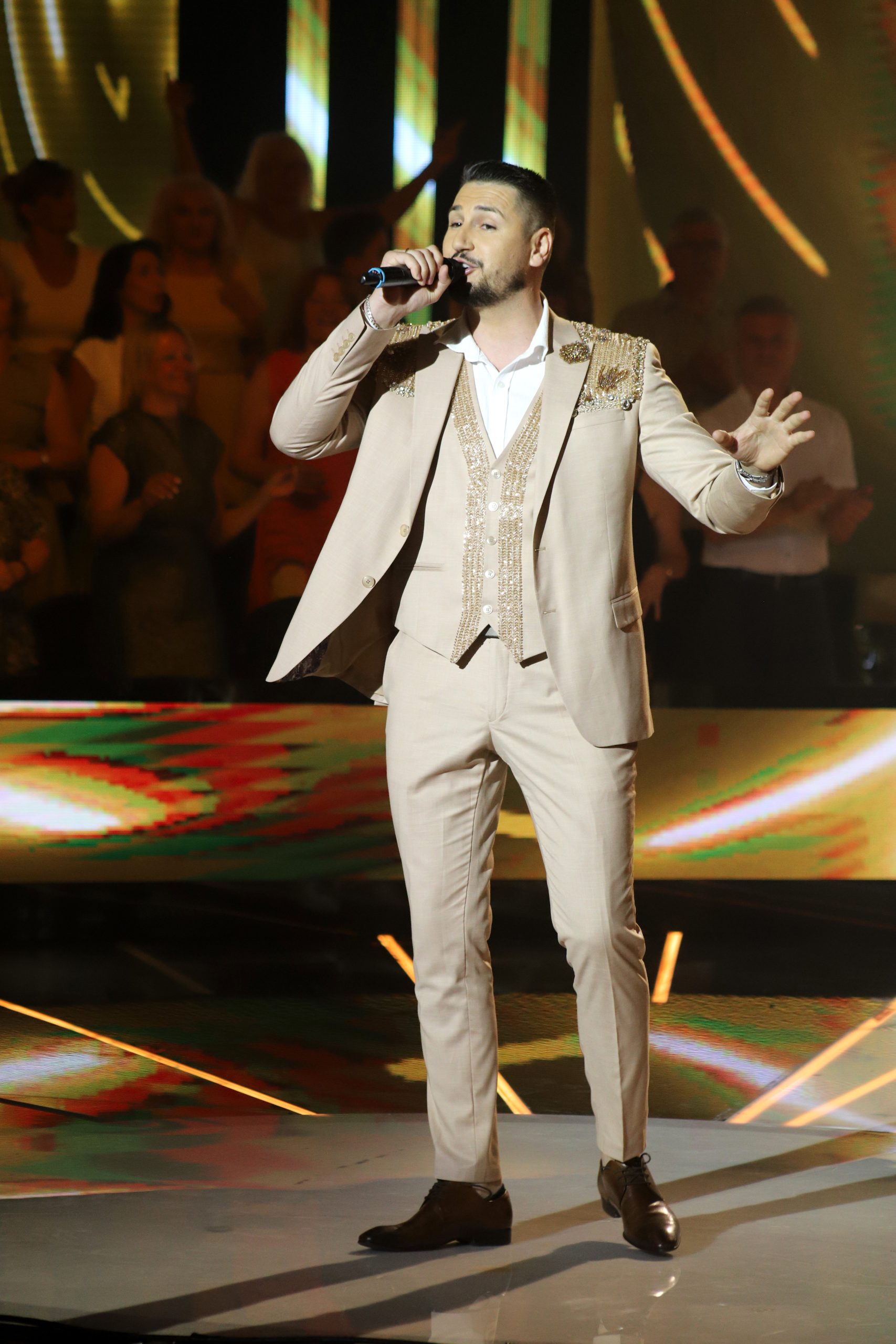 ELVIS MESINOVIC ZG FINALE 8 ok