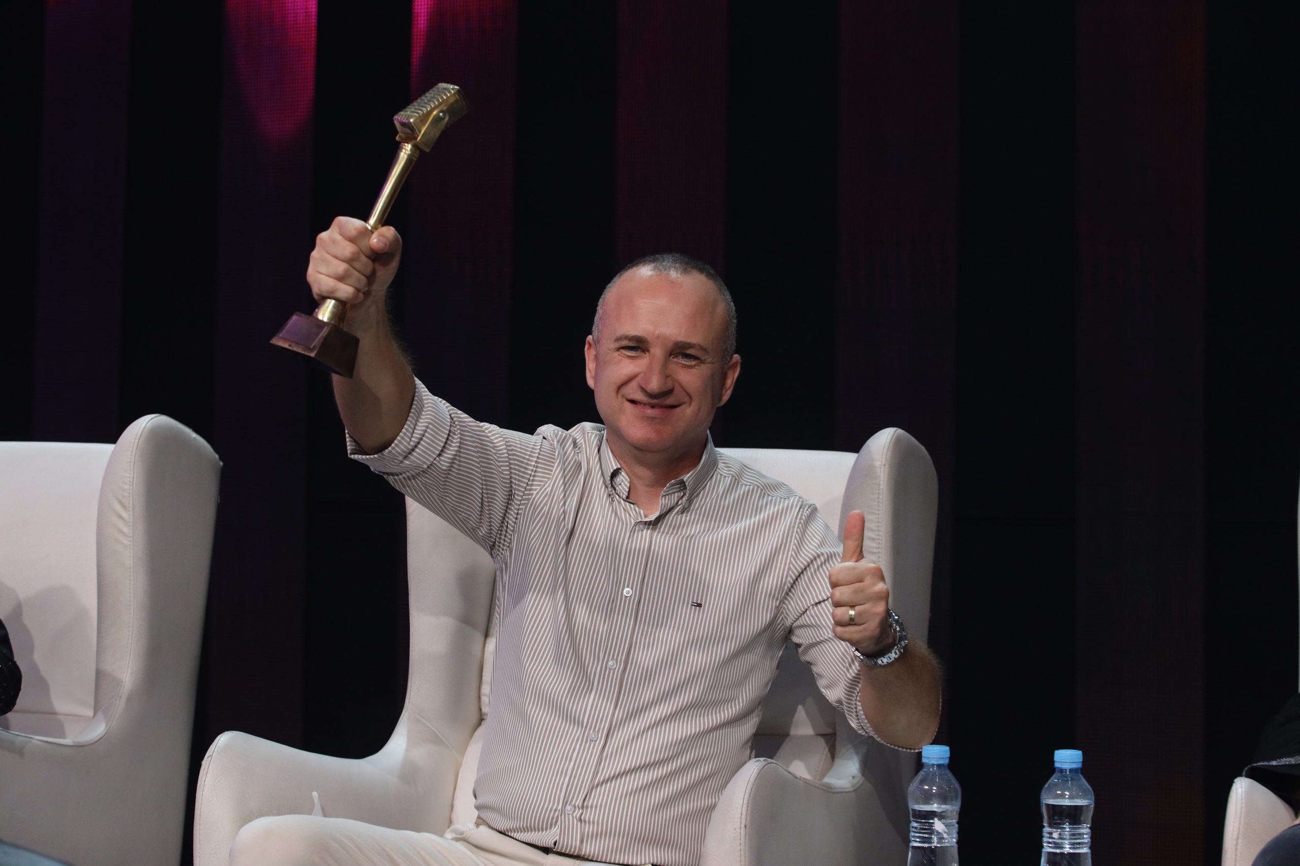 Kire Naunovski ne skriva impresije nakon pobede u Nikad nije kasno: "Presrećan sam, ali mi je žao jedne stvari..." VIDEO 5 Kire Naunovski 1 1