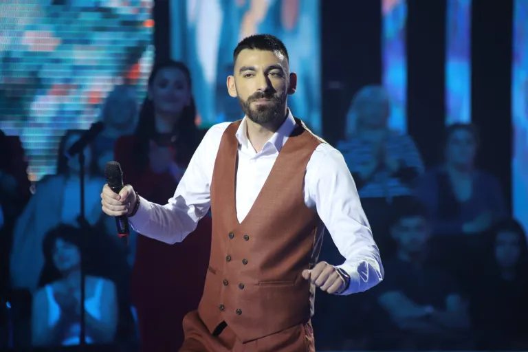 Biografije finalista "Zvezda Granda": Njih 20 se bori za pobedu 10 image 16 12