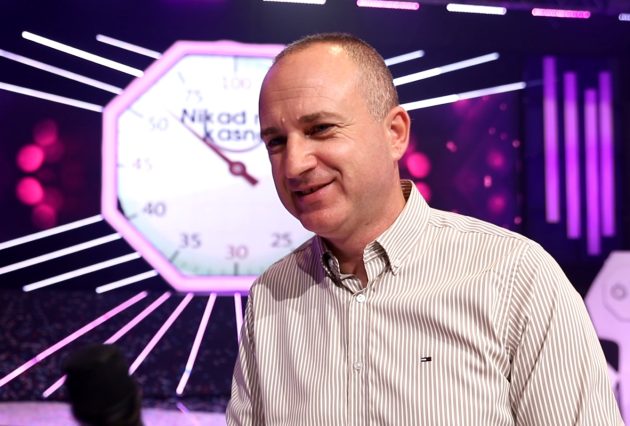 kire naunovski 22