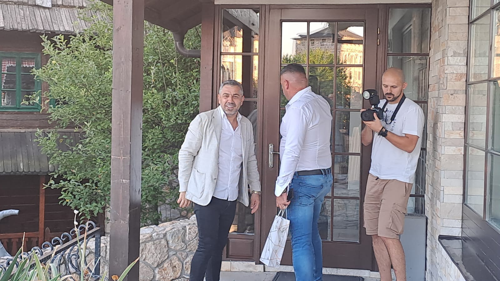 Samo najbolje za mezimicu: Sanja Maletić priredila slavlje za pamćenje povodom 1. rođendana ćerke 8 IMG 20250701 WA0011