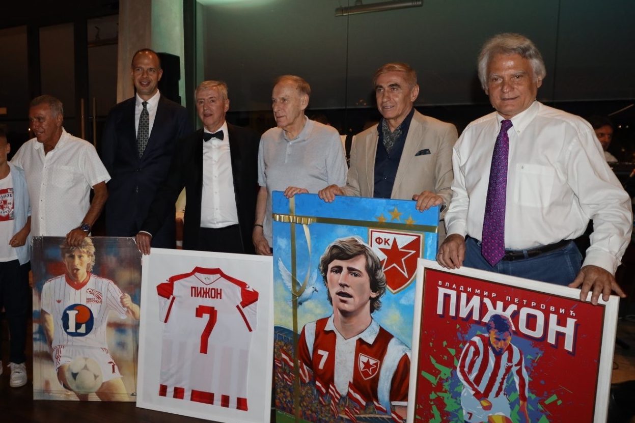 Pižon proslavio 70. rođendan na stadionu Crvene zvezde: Veterani mu priredili iznenađenje za pamćenje FOTO 5 IMG 4359 edited