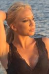 Milica Todorović u crnoj čipkastoj haljini za plažu: Sve se providi, a samopouzdanje puca na sve strane FOTO 4 IMG 8675