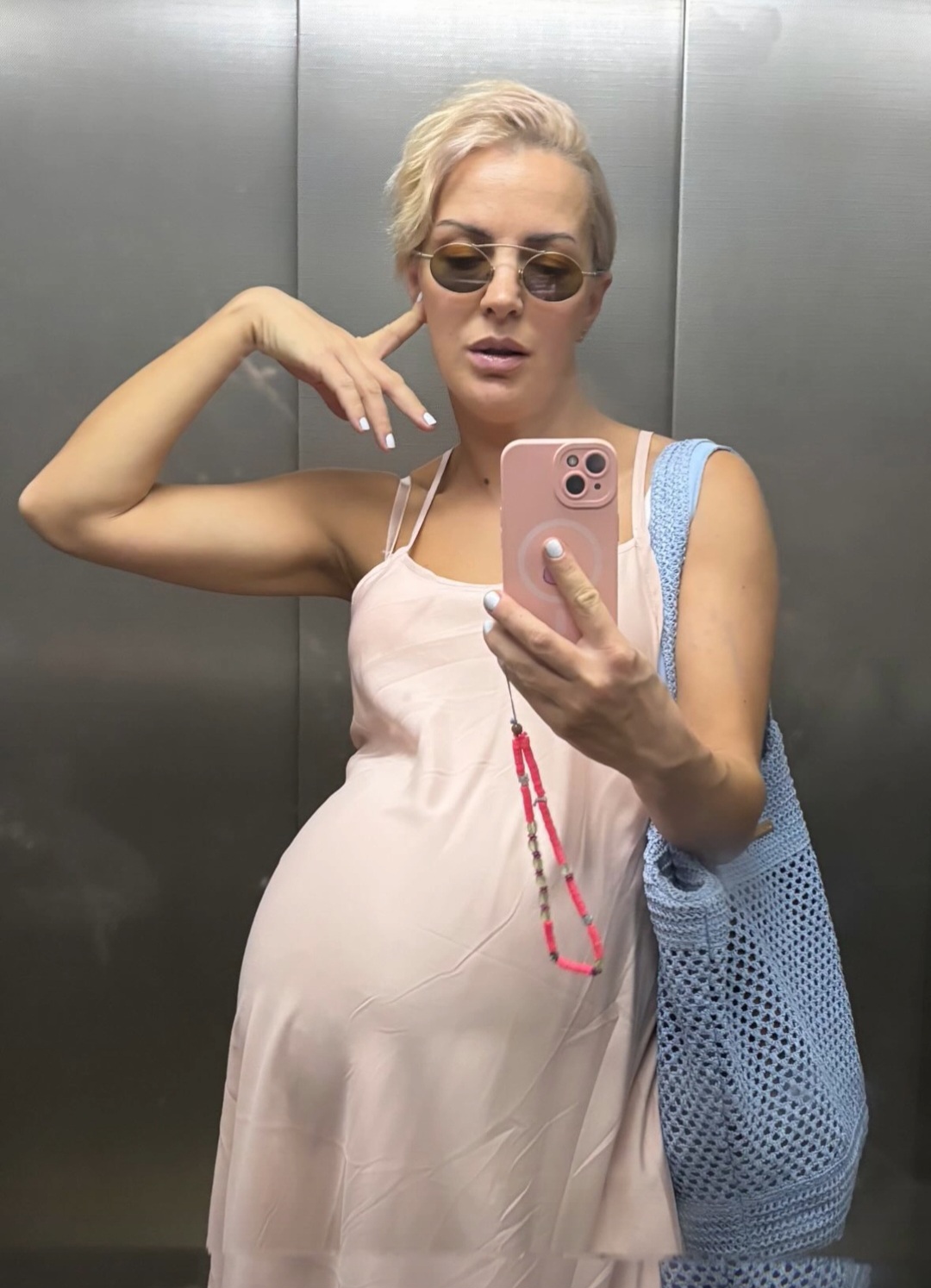 Trudna pevačica (38) otkrila sa čim se suočila pred porođaj: "Borim se" 6 Screenshot 20250725 182707 Instagram