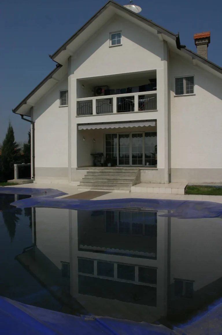 image 2 3