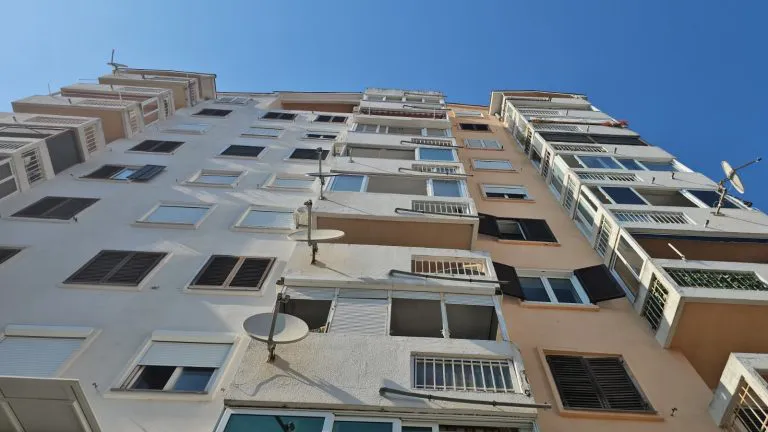 Skromni dom kraj mora u Herceg Novom: Zavirili smo u komšiluk poznatog srpskog košarkaša VIDEO 9 kuca nikole jovica 5 768x432 1