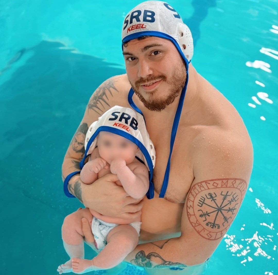 Žena vaterpolo reprezentativca je nekada ljubila poznatog muzičara, a sada čeka drugo dete 5 nemanja vico