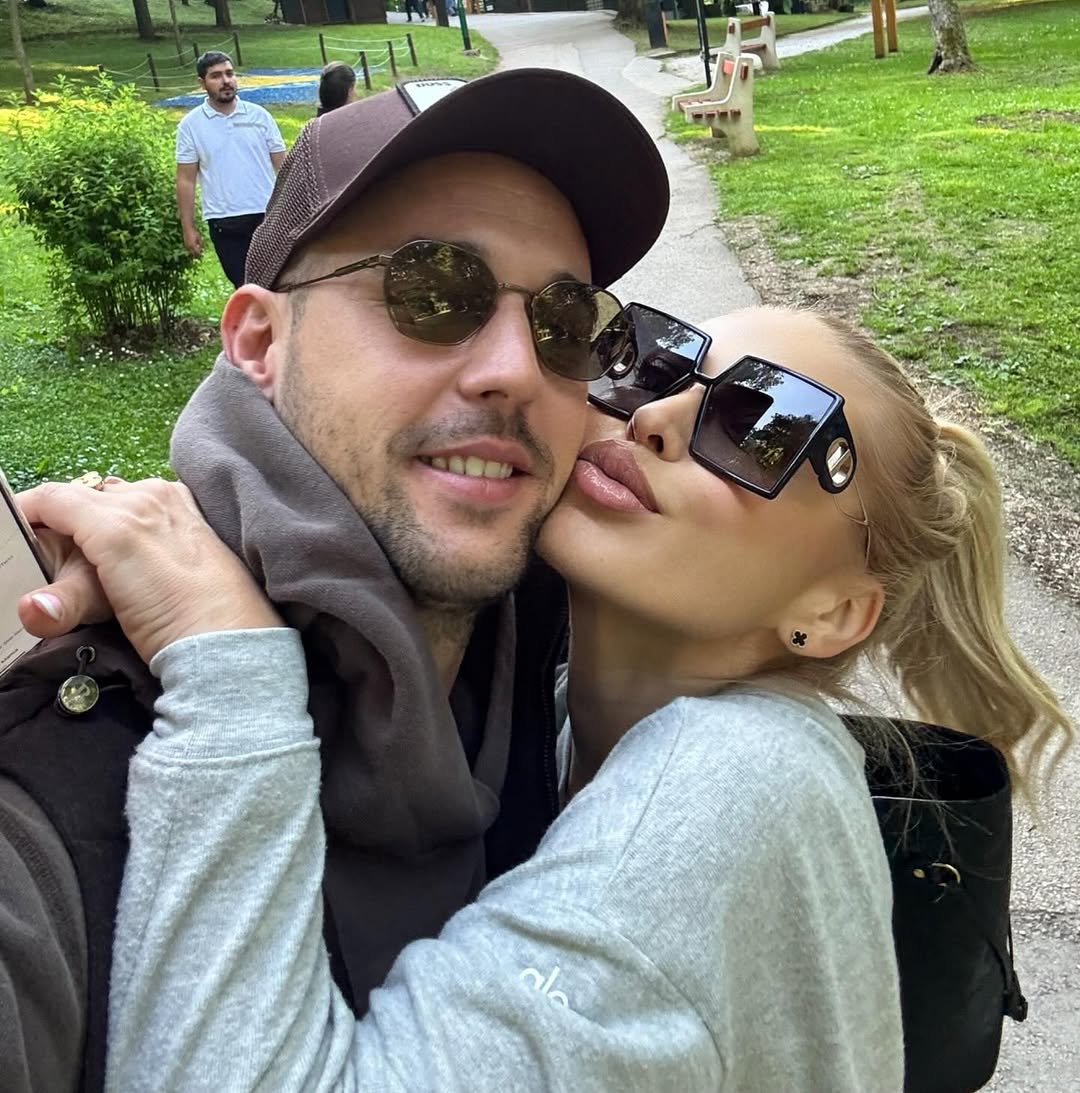 Da li smo svi postali toliko opsednuti zeljom da nam slike budu instagramicne pa zaboravljamo su
