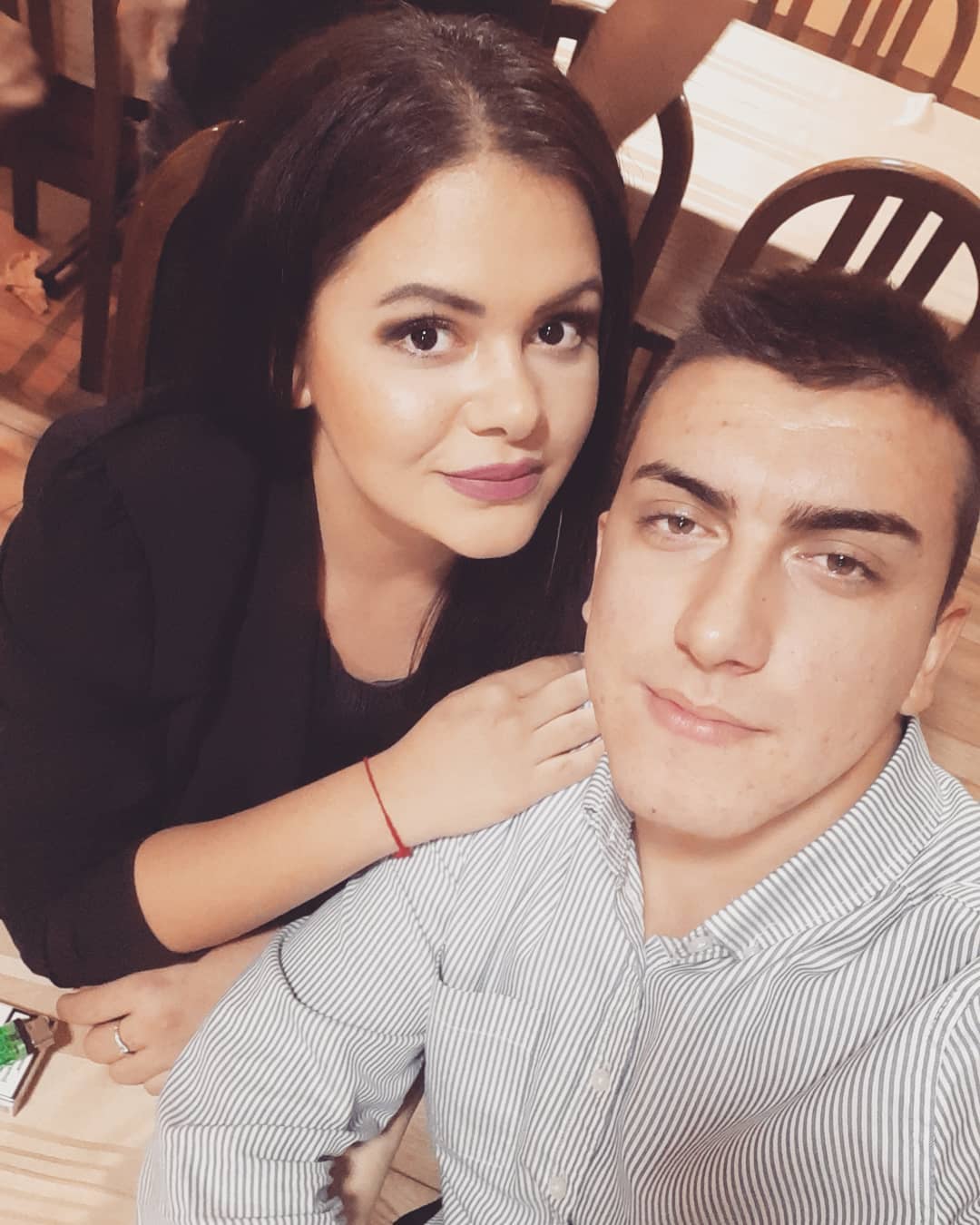 Ova lepotica je supruga Danijela Savića: Četiri godine su u skladnom braku FOTO 7 danijel savic zena 1 1