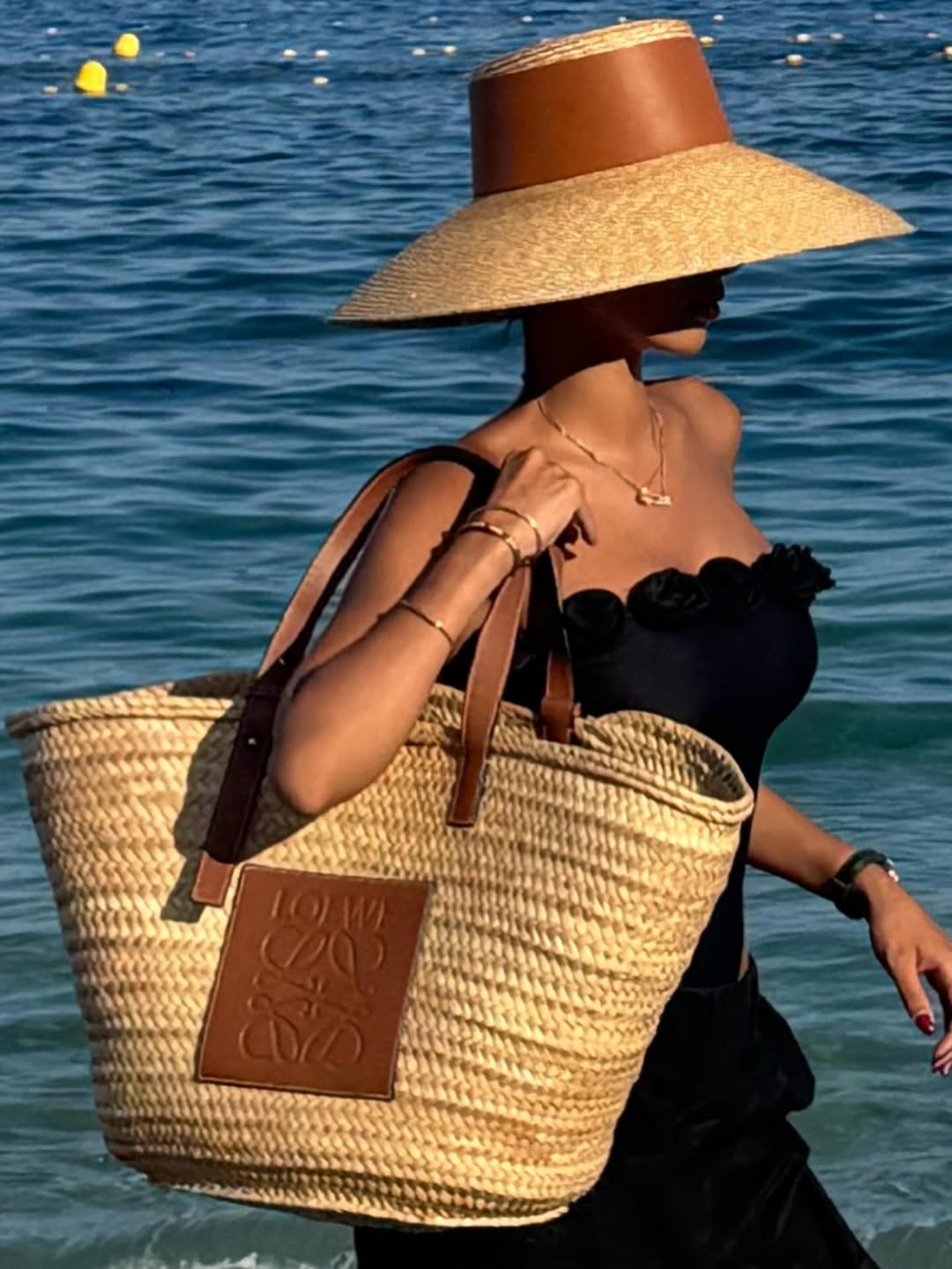 Niko ne može da je prepozna na plaži, a cela Srbija bruji o njoj (FOTO) 5 djina dzinovic