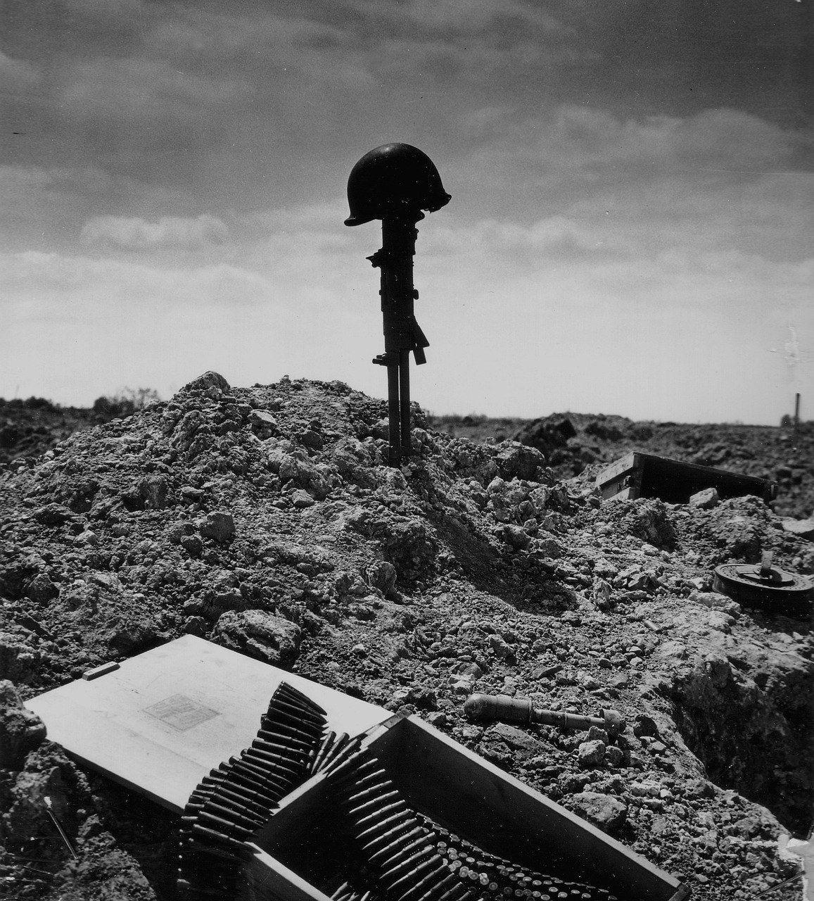 Kad se zapevaju, suze same krenu: Ovo su dve najtužnije pesme sa naših prostora 7 soldiers grave 67510 1280