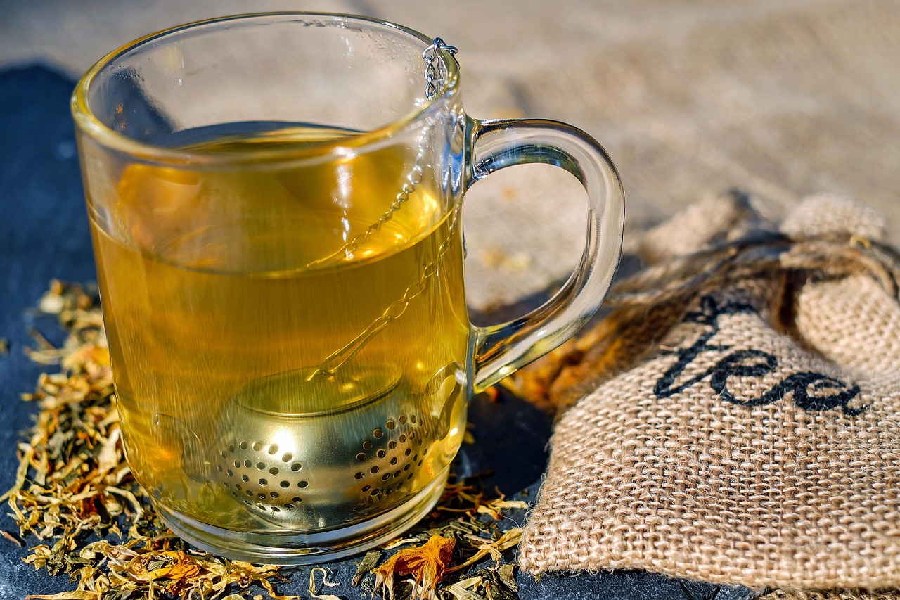 Ako popijete ovaj napitak svake večeri pred spavanje, kilogrami će nestati kao od šale 7 tea 1685847 1280