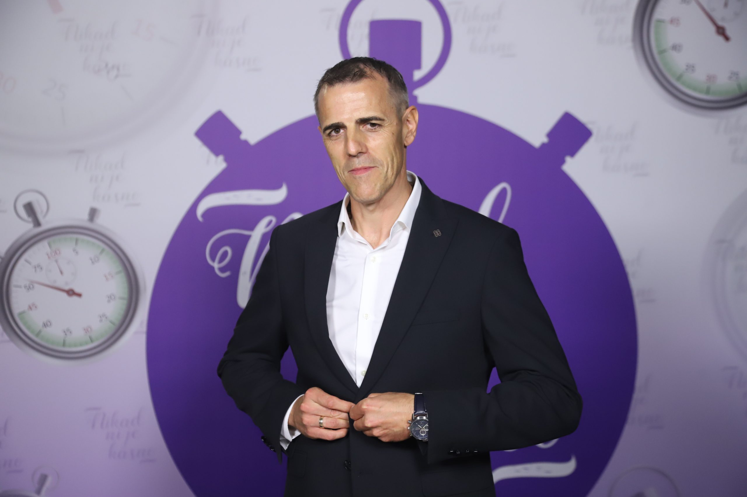 Davor Kasapović Kasa 3 DAVOR KASAPOVIC KASA 46 GOD. BANJA LUKA 13