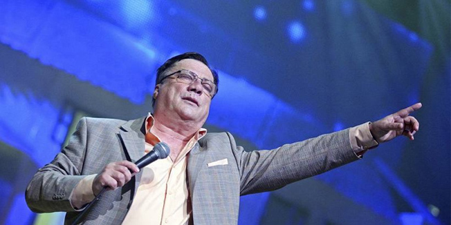 Halid Bešlić napustio bolnicu, oglasili se odmah iz Sarajeva: "Više nije na klinici" 6 HALID BESLIC FOTO MUNJA 4