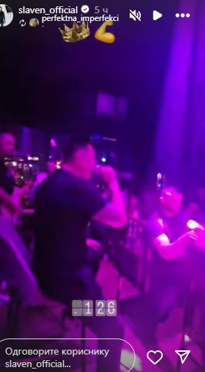 Naš pevač se povredio na nastupu, završio sa gipsom FOTO 7 Hvataj 3