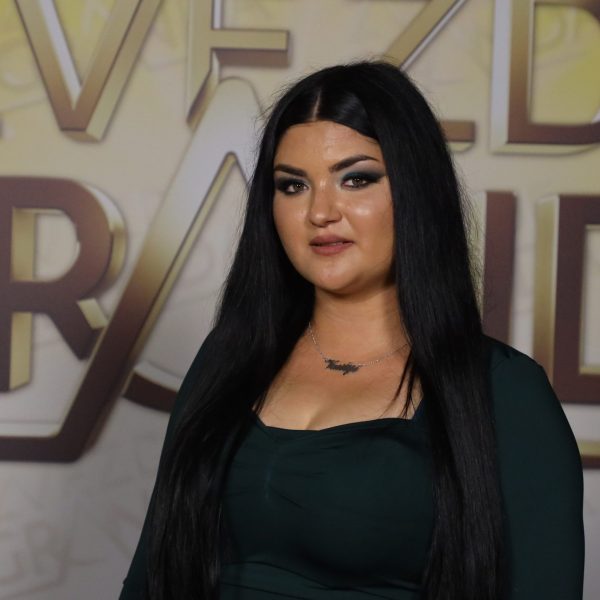 LANA PETROVIC 24 GOD. BECEJ 9