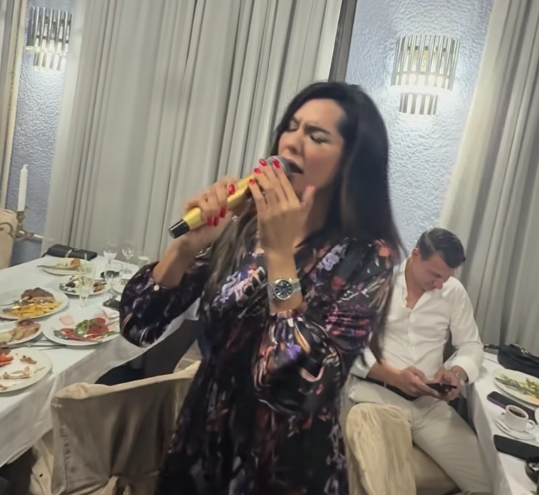 Zbog Tanje Savić na privatnoj proslavi gosti pali u trans, sve snimio muž koleginice VIDEO 8 Tanja Savic 20