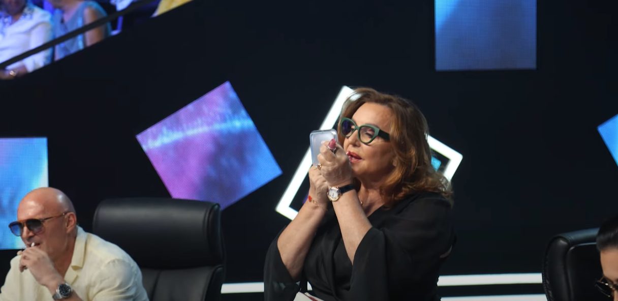 ana bekuta 4