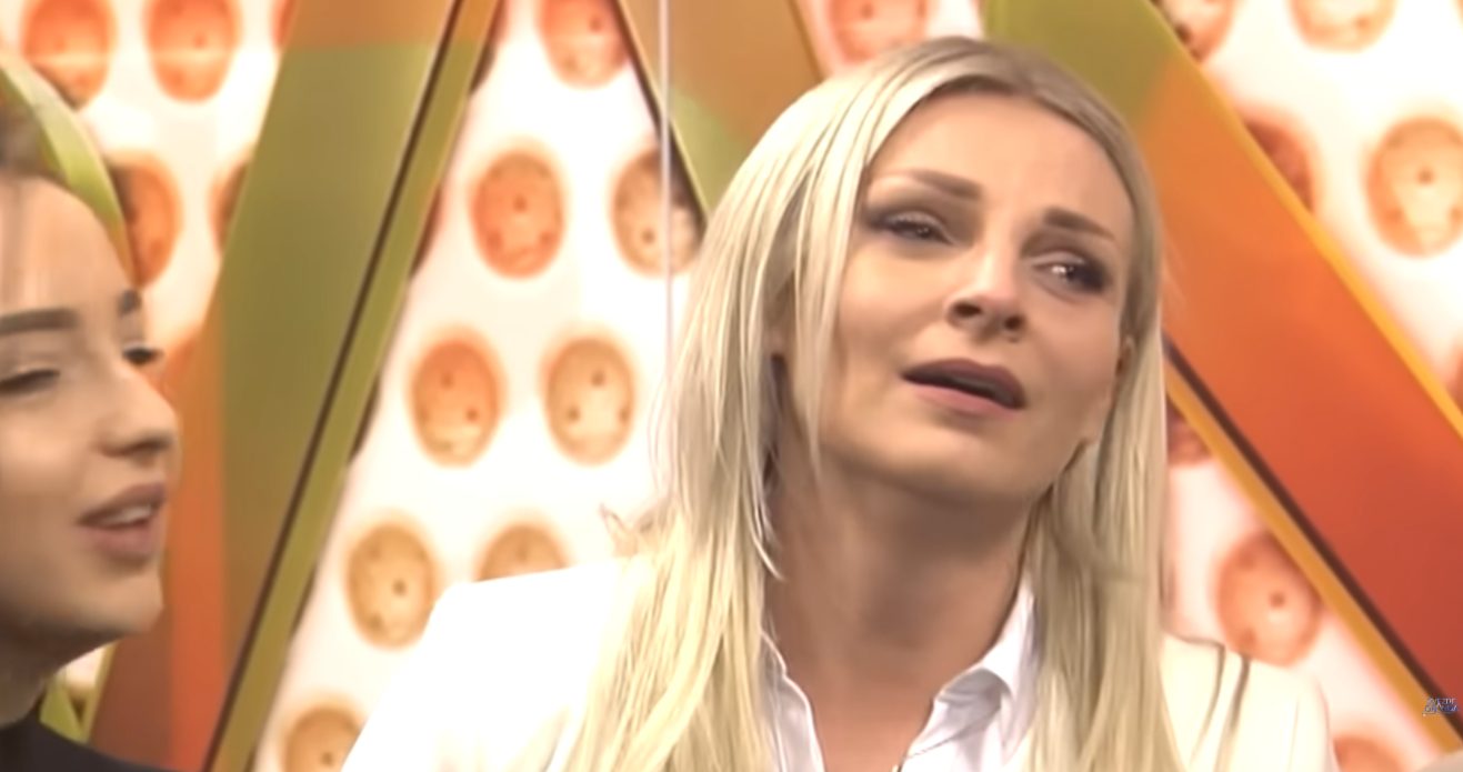 Ovo je najgledaniji nastup Džejle Ramović u Zvezdama Granda: Majka plakala kao kiša, žiri se preznojavao VIDEO 7 dzejlia mama 2