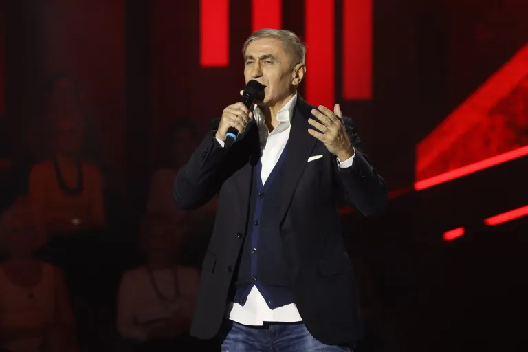 Boško Đurovski hitno primljen u bolnicu, doktor otkrio u kakvom je zdravstvenom stanju bivši fudbaler FOTO 6 image 27
