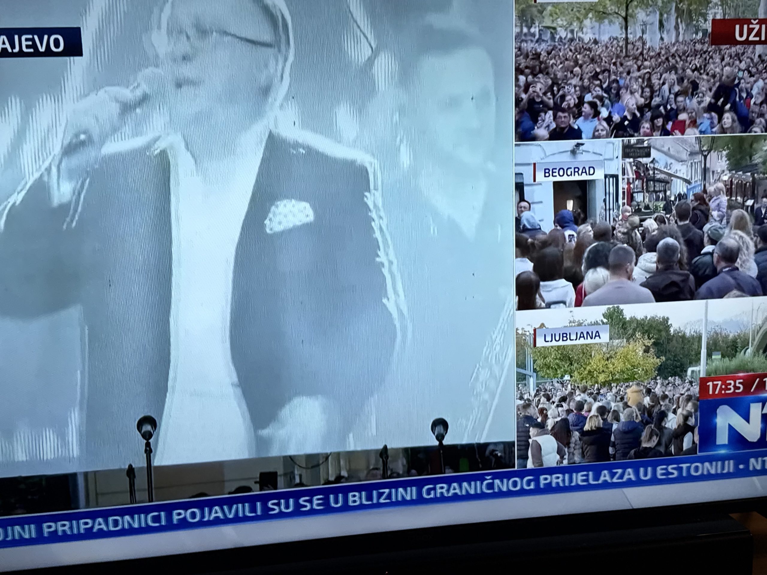 Reke ljudi u Sarajevu gradovima regiona i Evrope opraštaju se od Halida Bešlića VIDEO 6 IMG 2375