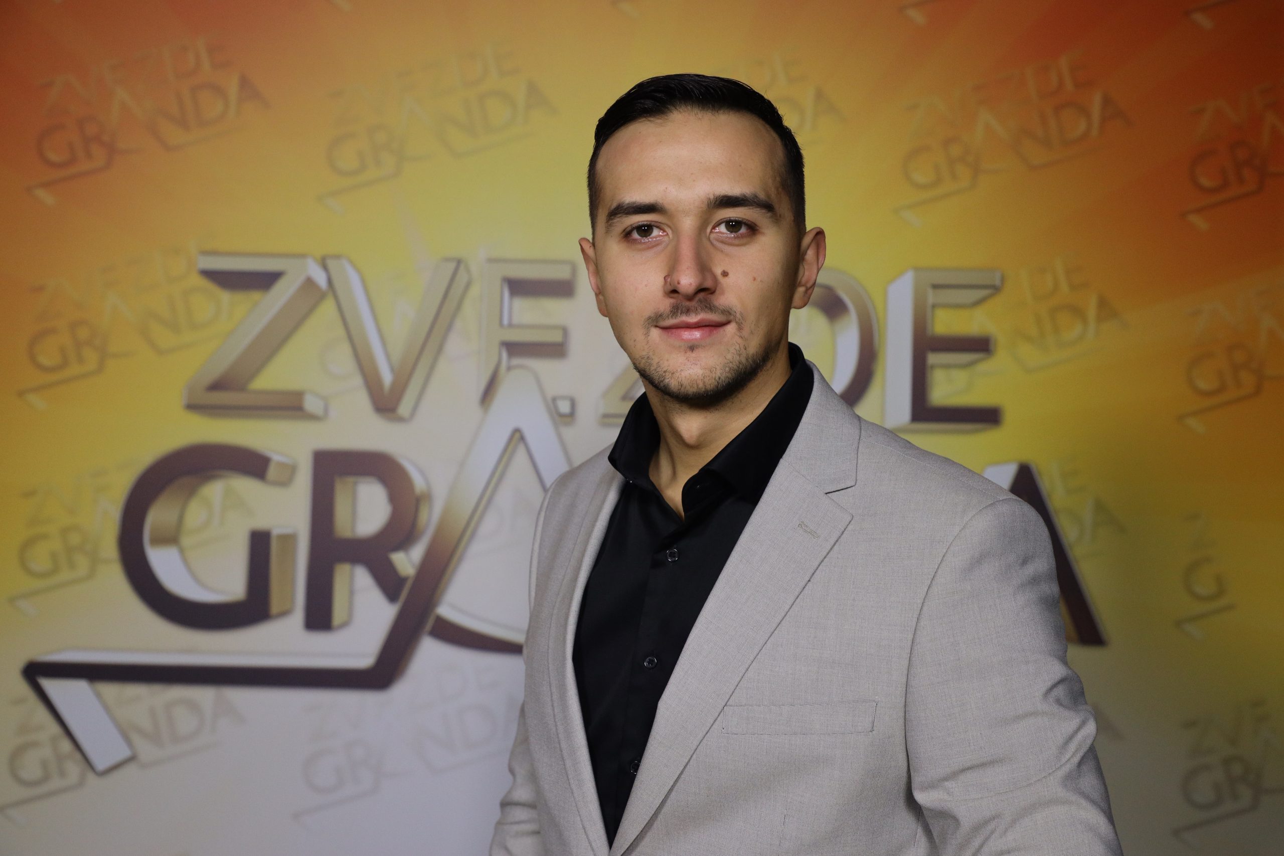 Spektakl i luda zabava: Otkrivamo ko su takmičari koji će se predstaviti večeras u Zvezdama Granda 11 AMIR DURAKOVIC 27 GOD. SARAJEVO 6 1
