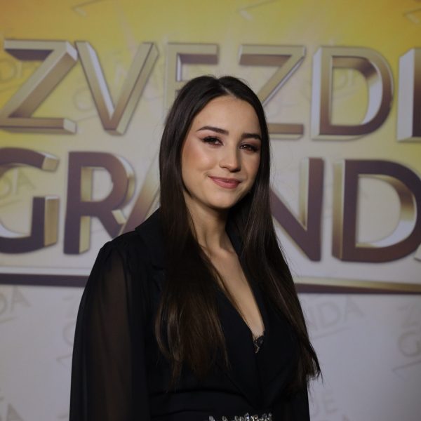 Takmičari 10 EMILIJA VUCKOVIC 24 GOD. DESPOTOVAC 8