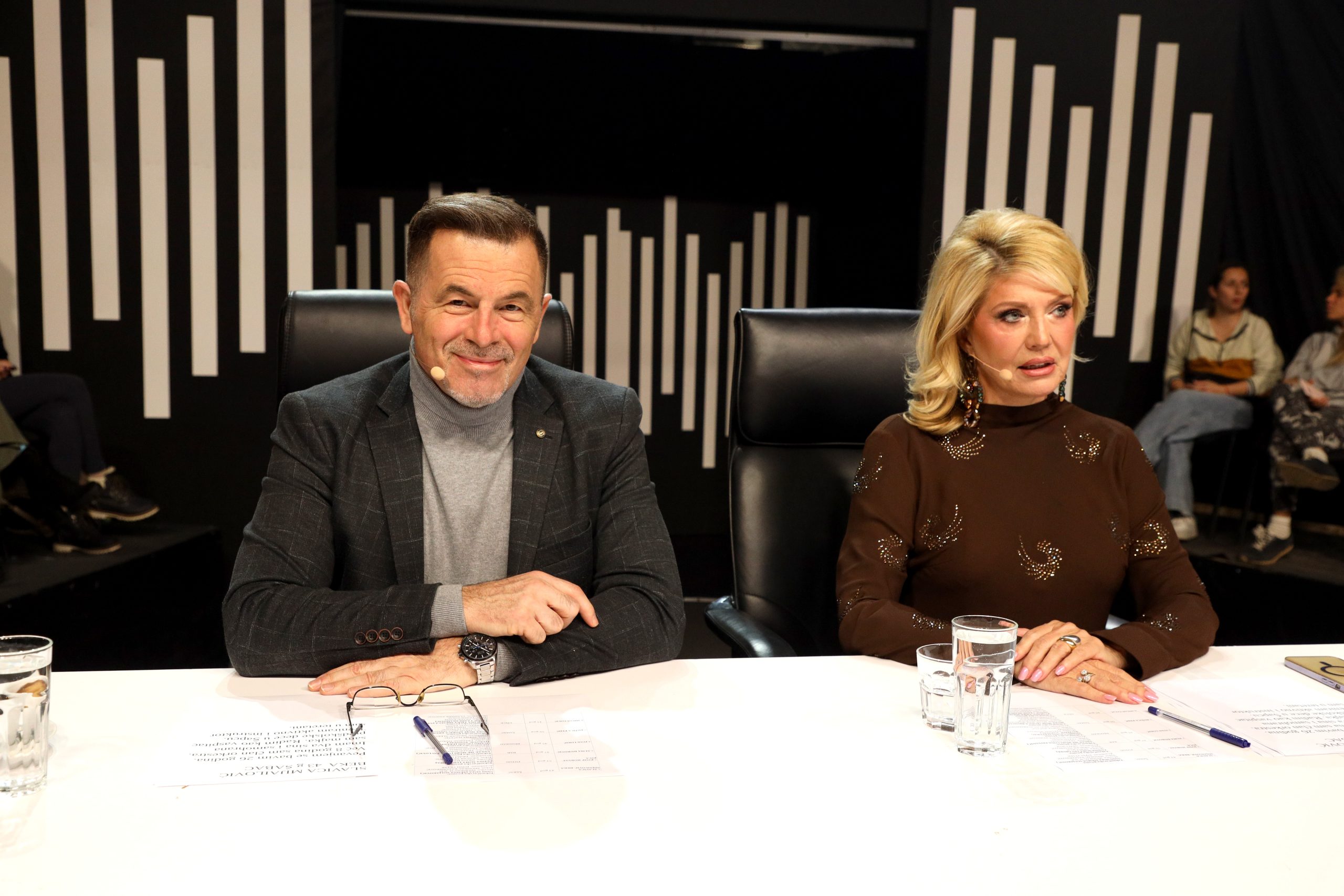 Hit! Suzana Mančić komentarom o takmičarkinom mužu nasmejala ceo studio VIDEO 8 MARE I SUZANA MANCIC NNK SNIMANJE 22102025 FOTO MUNJA 2 ok