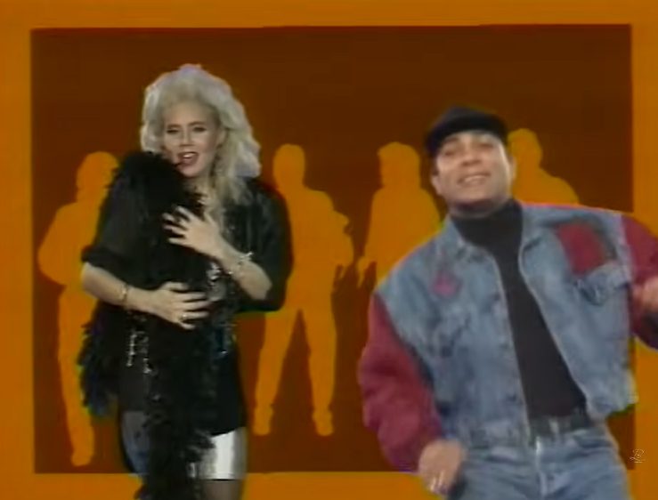"Cigu ligu" ili "Cup na kalup"? Niko ne zna šta znače, ali svi pevaju: Najčudniji stihovi domaće muzike (VIDEO) 6 Screenshot 2025 11 14 093227