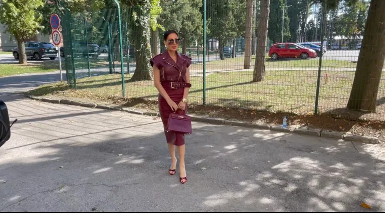 Bordo koža: Ceca Ražnatović obukla najhrabriju kombinaciju do sada u Zvezdama Granda FOTO 5 image 22 8