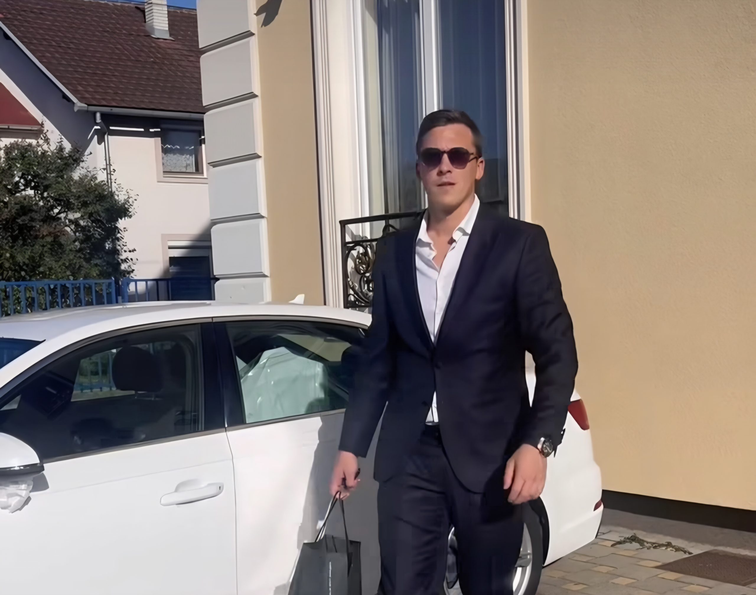 Ovaj šmeker je muž poznate voditeljke sa kojom ima dvoje dece 6 Marija Egelja 1