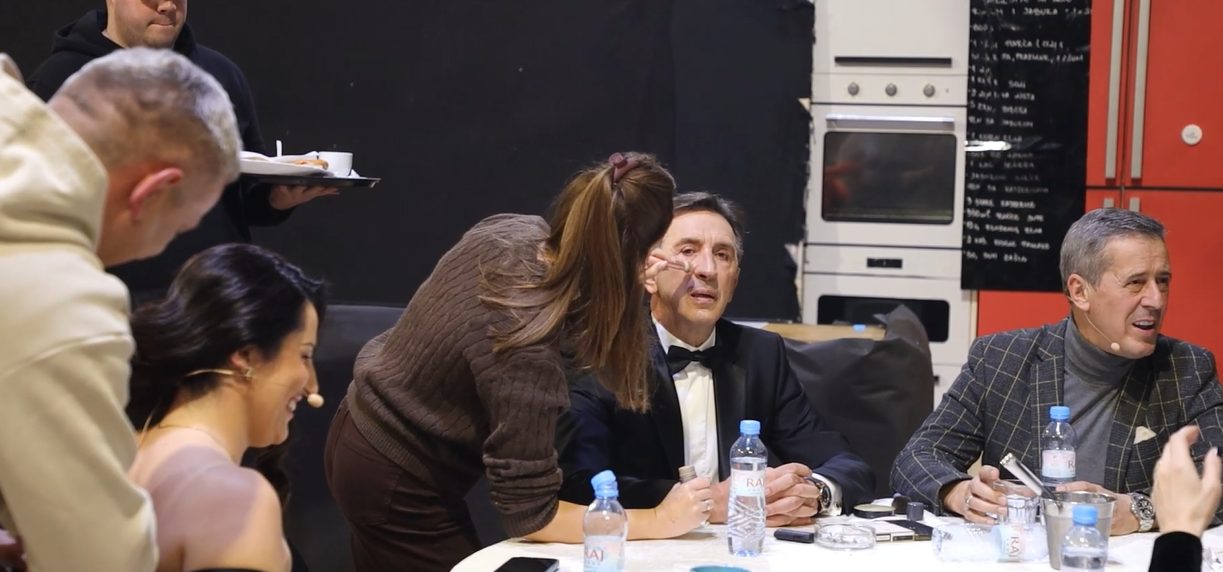 Zavirite u bekstejdž Nikad nije kasno, evo šta se dešava pred početak emisije VIDEO 4 bekstejdz nnk