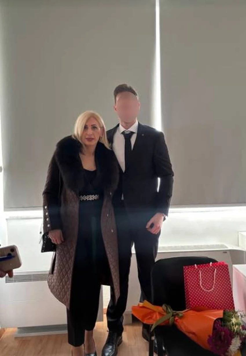 Bivša žena Dženana Lončarevića presrećna, javno se oglasila FOTO 7 image 10 22