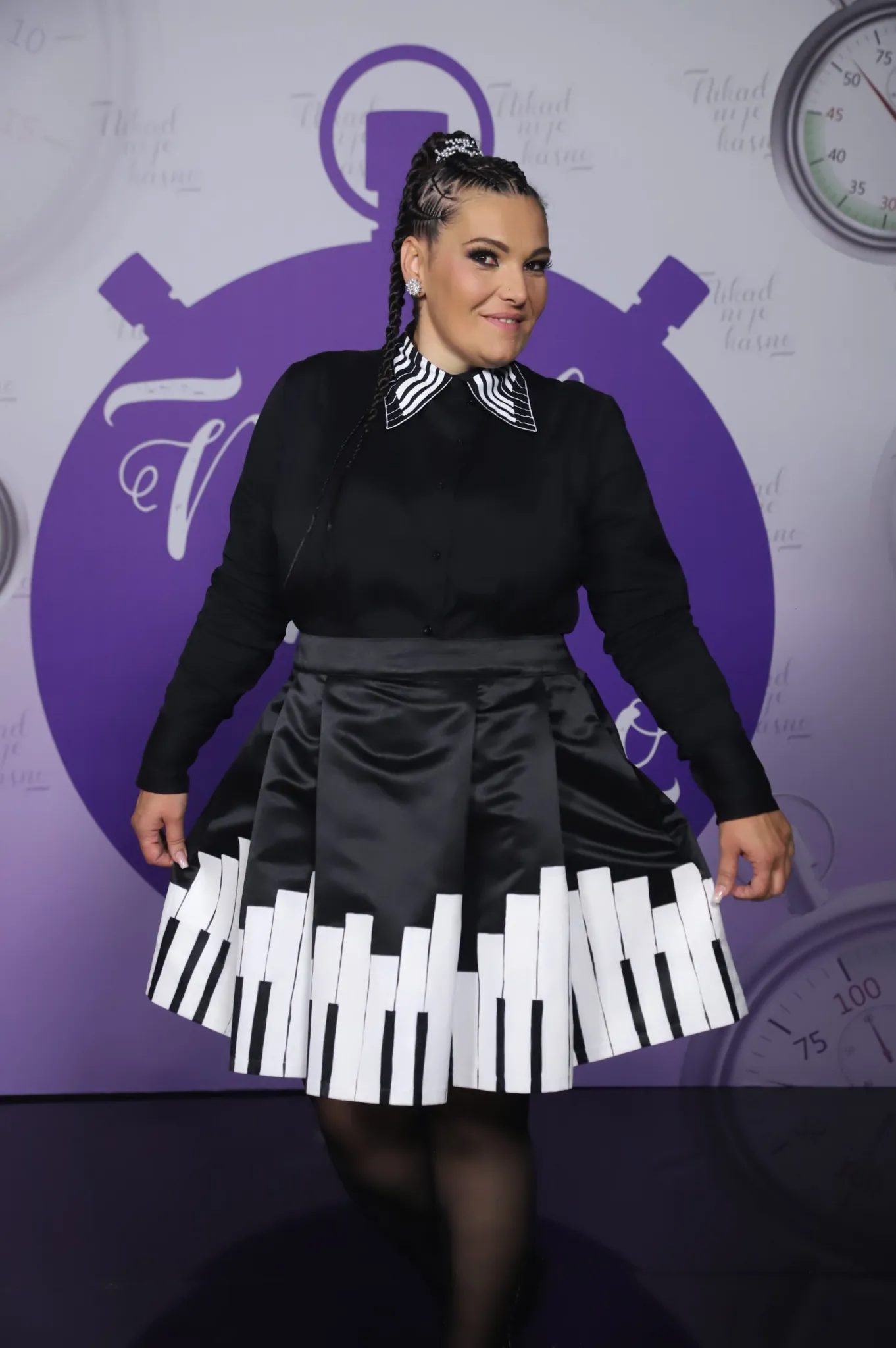 Večeras u emisiju "Nikad nije kasno" stiže 5 kandidata sa životnim pričama koje će vas rasplakati 8 image 12 45