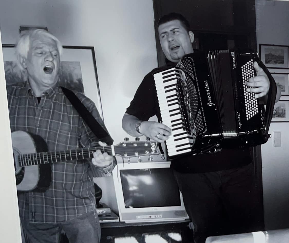 Jeziva sudbina: Muzičar izgubio život pre 2 dana na istom mestu gde i njegov otac 9 samir 2