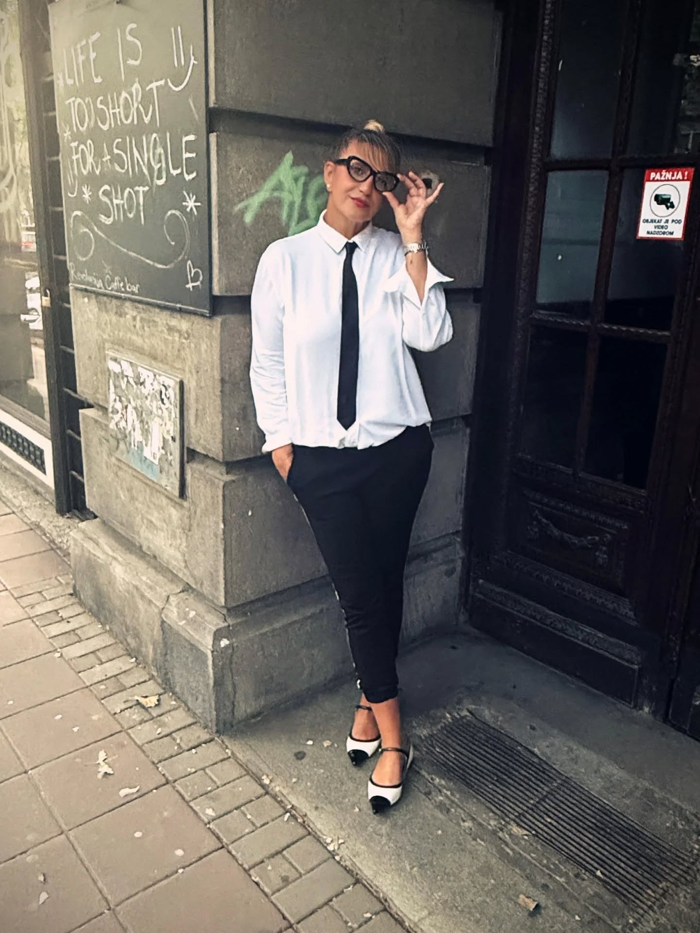 Vesna Milanović spremna za praznike: Voditeljka otkrila sa kim će da dočeka 2026. 6 vesna milanovic