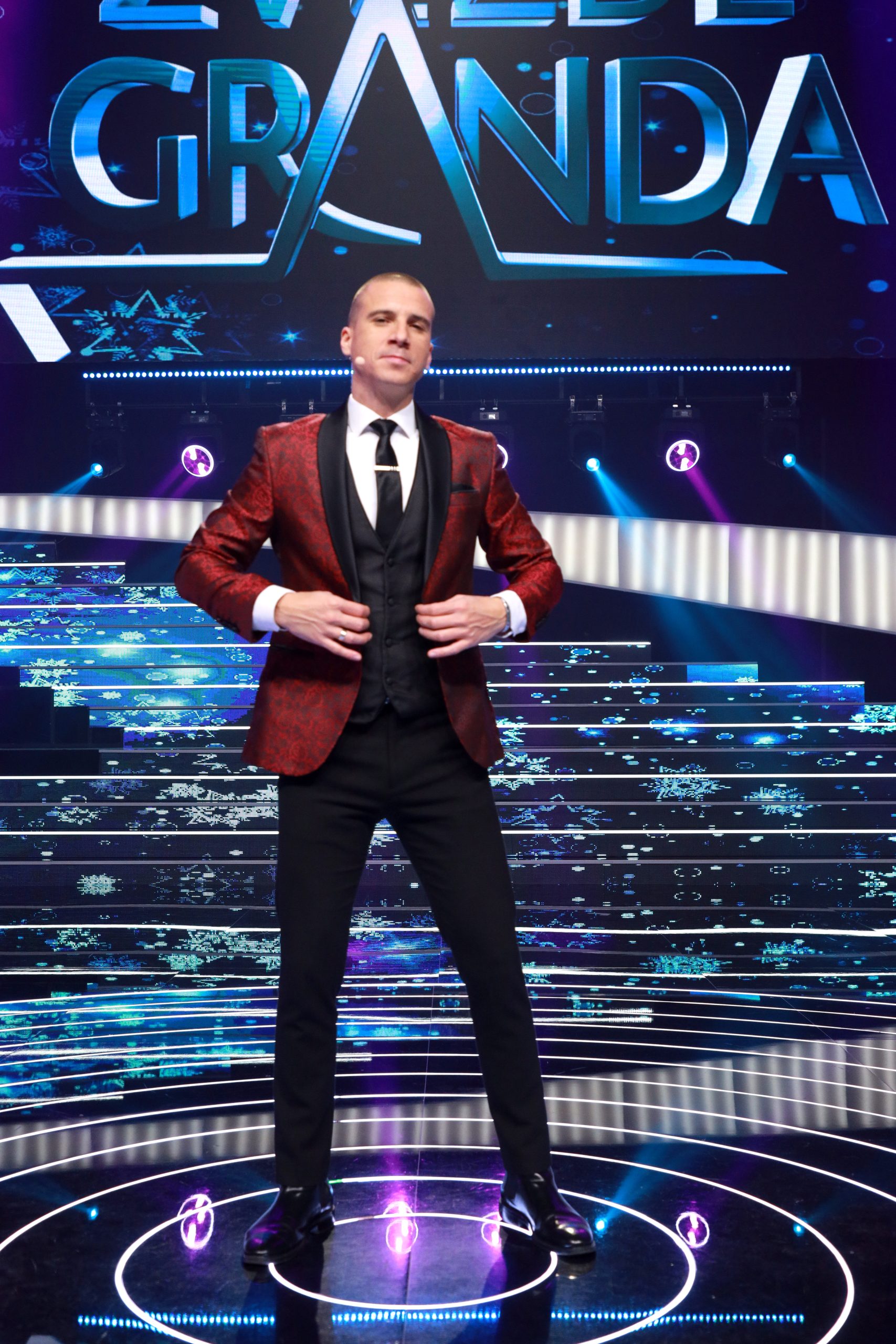 Ovakve ih još niste videli: Ana i Milan usklađeni do detalja u Zvezdama Granda 7 MILAN MITROVIC ZG SNIMANJE 11112025 FOTO MUNJA 16 ok