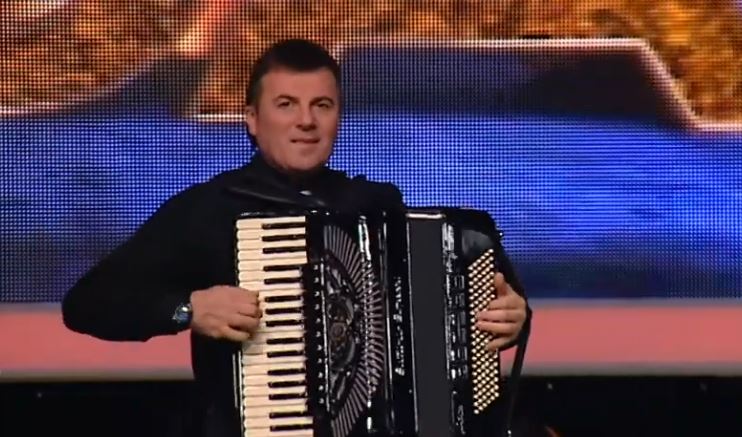 U jeku priča o razvodu Marka i Goge Gačić, Mikica otkrio gde je danas njegova snajka: "Ona je za nas ikona" VIDEO 7 MIkica printscreen