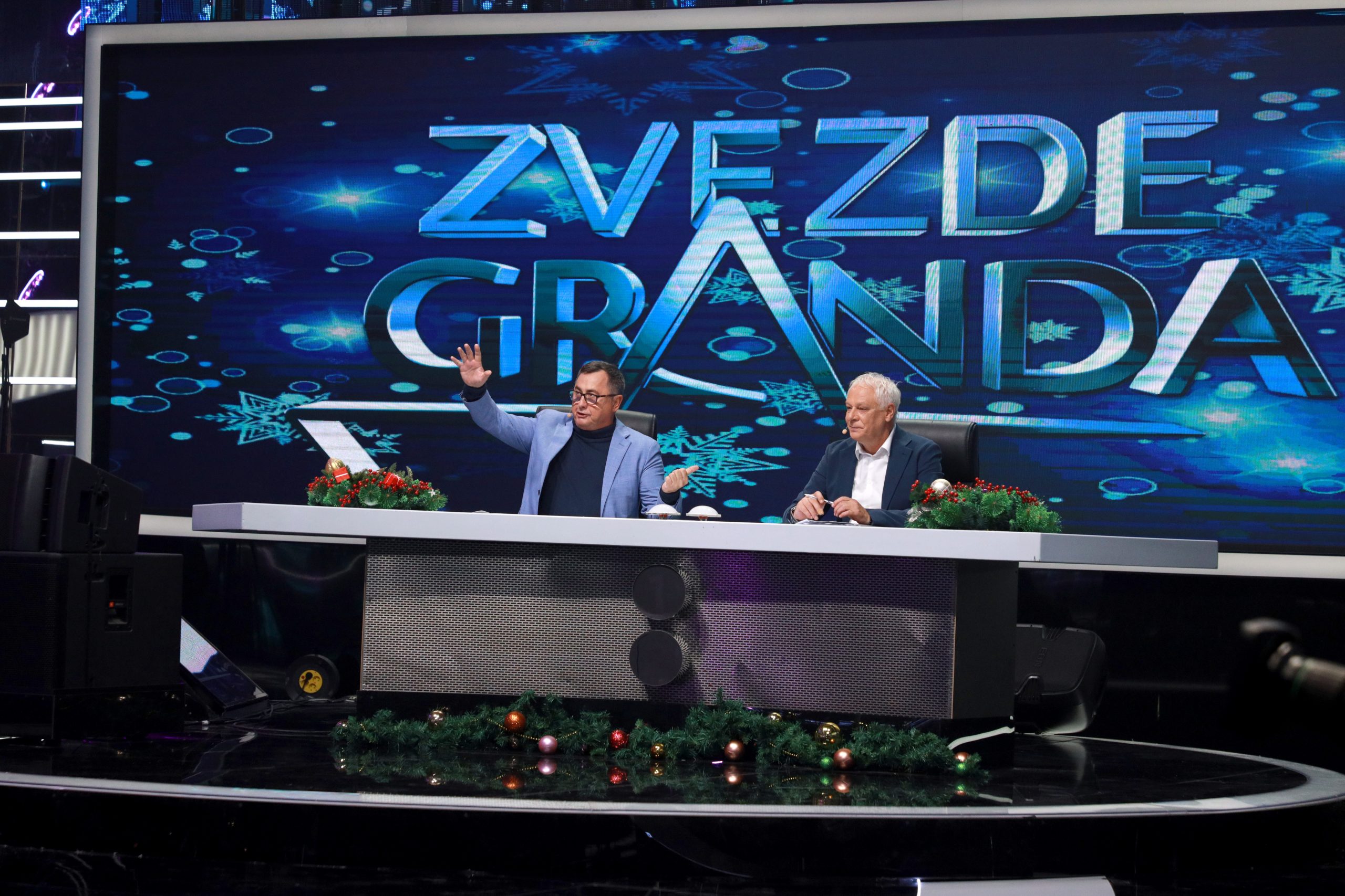 Produkcija objasnila nova pravila u Zvezdama Granda i otkrila ko se večeras pridružuje žiriju: "Čuda su moguća" 8 PRODUKCIJSKI ZIRI ZG SNIMANJE 11112025 FOTO MUNJA 8 ok