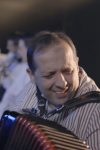 Emir Habibović pogađa pravo u srce: „Pomozi mi" kao autorski iskorak i najava velike godine 2 e1