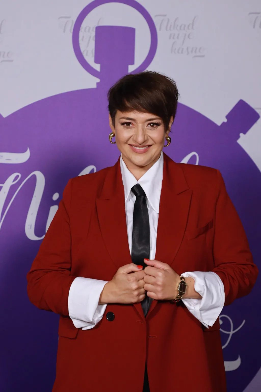 Oni pevaju za vas na velikoj Grandovoj sceni: Upoznajte učesnike večerašnje emisije "Nikad nije kasno" 14 image 1 12