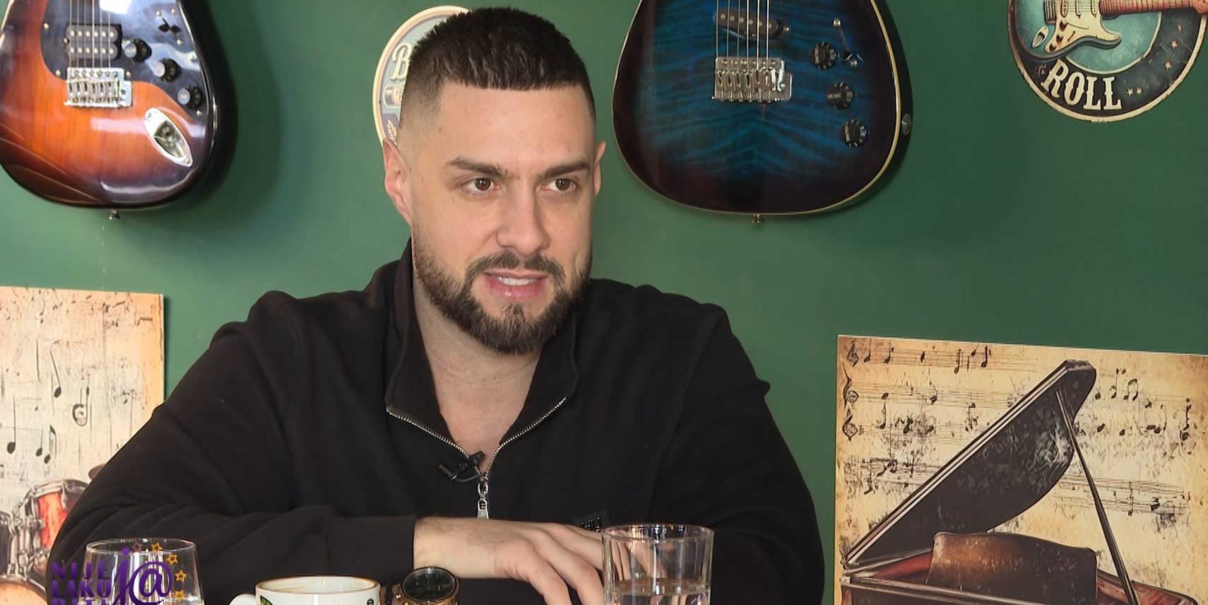 Pevač sa knedlom u grlu progovorio u udesu koji je preživeo: "Na isti datum su mi se desile te stvari" VIDEO 6 image 7 31