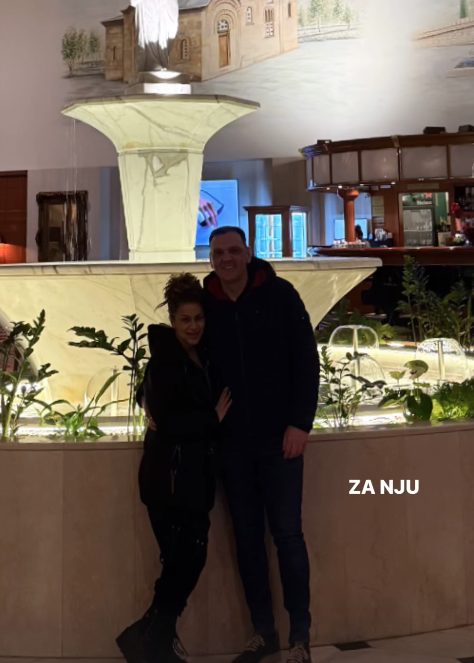 ,,Odmah sam mu dala'': Mina Kostić šokirala intimnim detaljima iz veze sa Kasperom pa se dotakla i prinove 6 mina i kasper 1